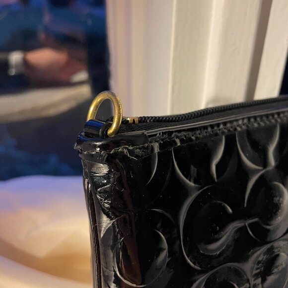 Coach Peyton Op Art Embossed Patent Leather Wristlet - Picture 10 of 10